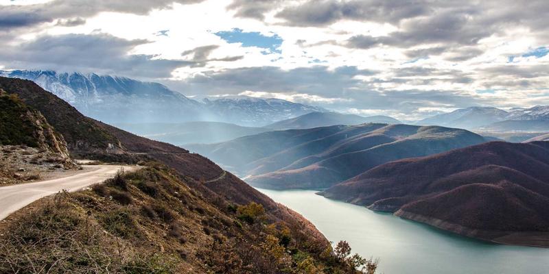 交叉模式中国56：解码生活美学、生活方式与潮流趋势的当代融合